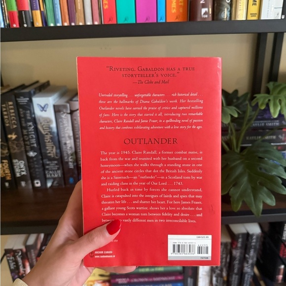 Outlander Novel by Diana Gabaldon - Picture 2 of 3